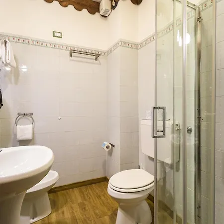Hotel Jumeaux 3*