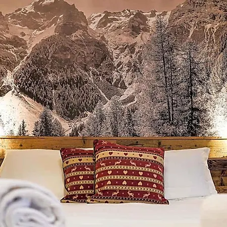 Jumeaux Hotel 3*