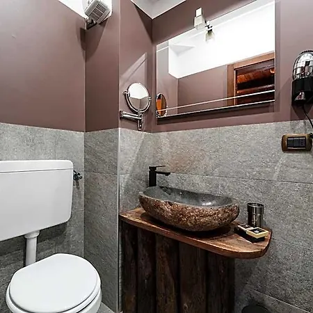 Hotel Jumeaux 3*