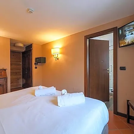 Hotel Jumeaux