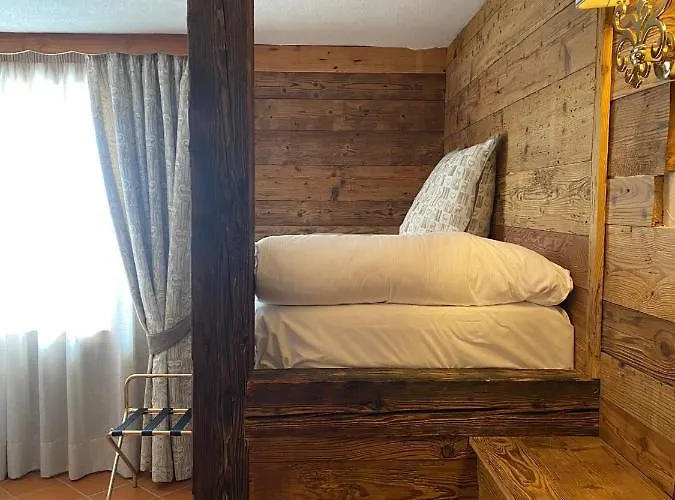 朱梅奥克斯酒店 酒店 布勒伊-切尔维尼亚