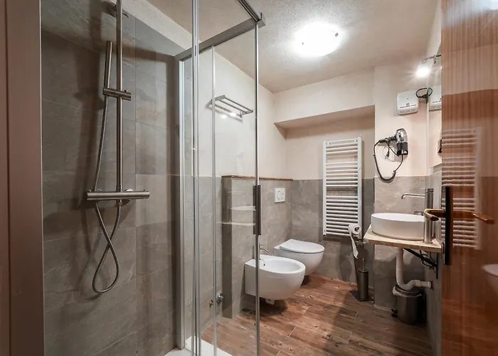 酒店 朱梅奥克斯酒店 布勒伊-切尔维尼亚