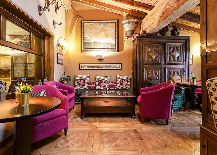 朱梅奥克斯酒店