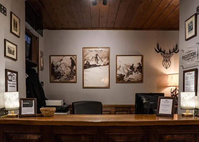 朱梅奥克斯酒店